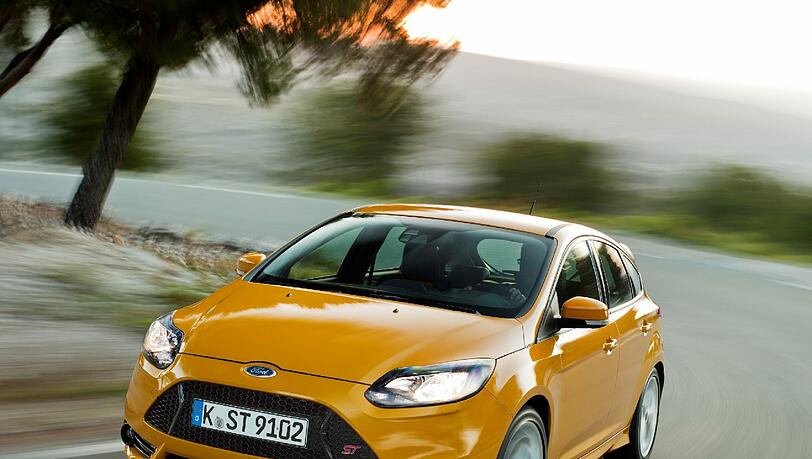 Im August beim Händler: Der neue Ford Focus ST bringt es auf durchaus sportliche 250 PS. Im August beim Händler: Der neue Ford Focus ST bringt es auf durchaus sportliche 250 PS.