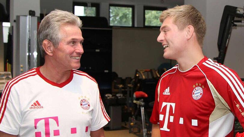 Ex-Bayern-Spieler Toni Kroos - aktuell bei Real Madrid - lässt Jupp Heynckes bei Twitter hochleben: "Der wichtigste Trainer meiner Karriere feiert heute seinen 71. Geburtstag! Alles Gute Jupp Heynckes!"