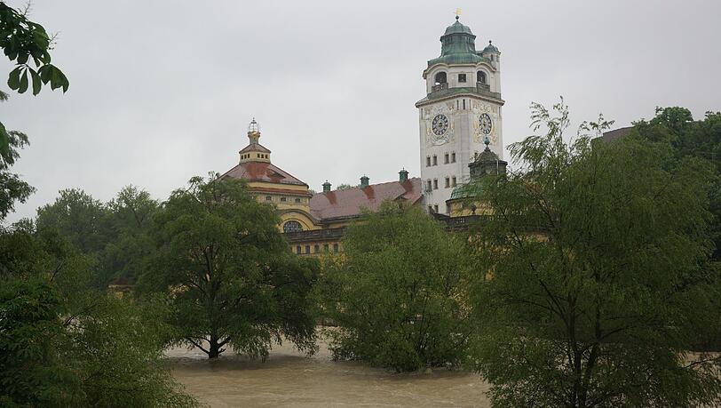 Die Bilder vom Hochwasser in München Die Bilder vom Hochwasser in München