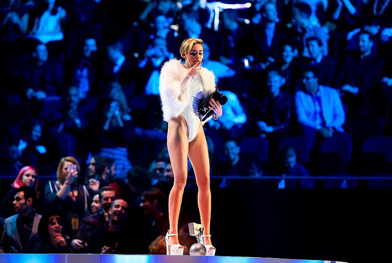 Miley Cyrus bei den MTV Europe Music Awards 2013