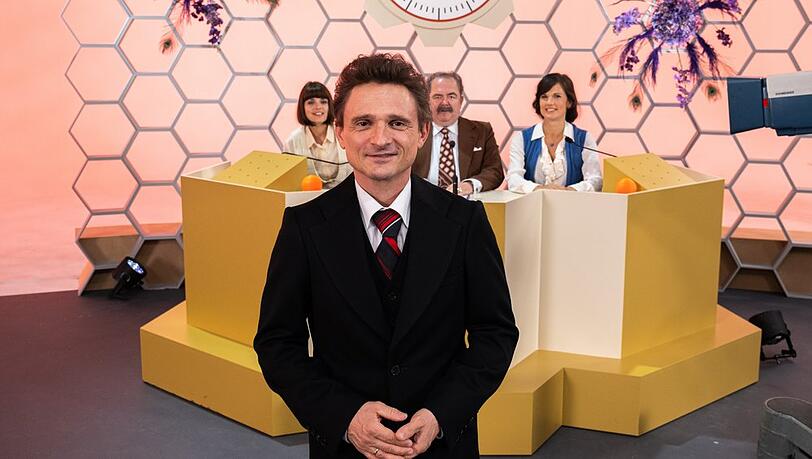"Rosenthal": Hans Rosenthal (Florian Lukas, v.) ist 1978 einer der prominentesten Showmaster.