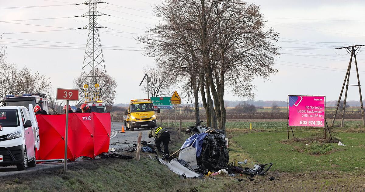 Sechs-Tote-bei-Verkehrsunfall-in-Polen