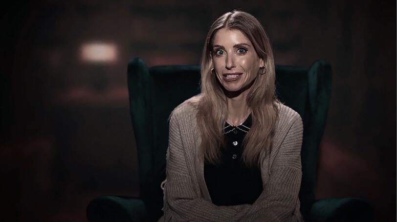Cathy Hummels wurde in der Nacht von den drei Verrätern gemeuchelt und musste - als zehnte Loyale - ausscheiden. Cathy Hummels wurde in der Nacht von den drei Verrätern gemeuchelt und musste - als zehnte Loyale - ausscheiden.