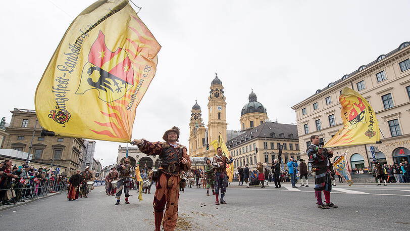 Einzug der Trachtengruppen zum Oktoberfest 2017: Die schönsten Bilder.