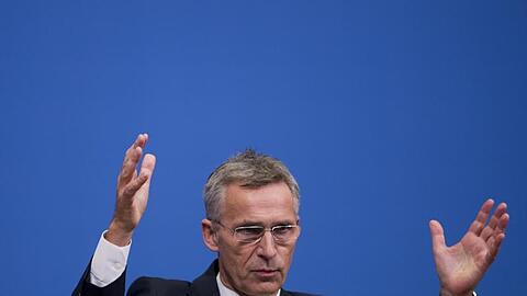 Nato-Generalsekretär Jens Stoltenberg betonte, dass er weiter auf den Dialog mit Moskau setze. Es sei aber Russland, das aktuell den INF-Vertrag über den Verzicht auf atomare Mittelstreckenwaffen breche.