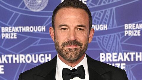 Ben Affleck gewinnt "Wer wird Million&auml;r?" in den USA.