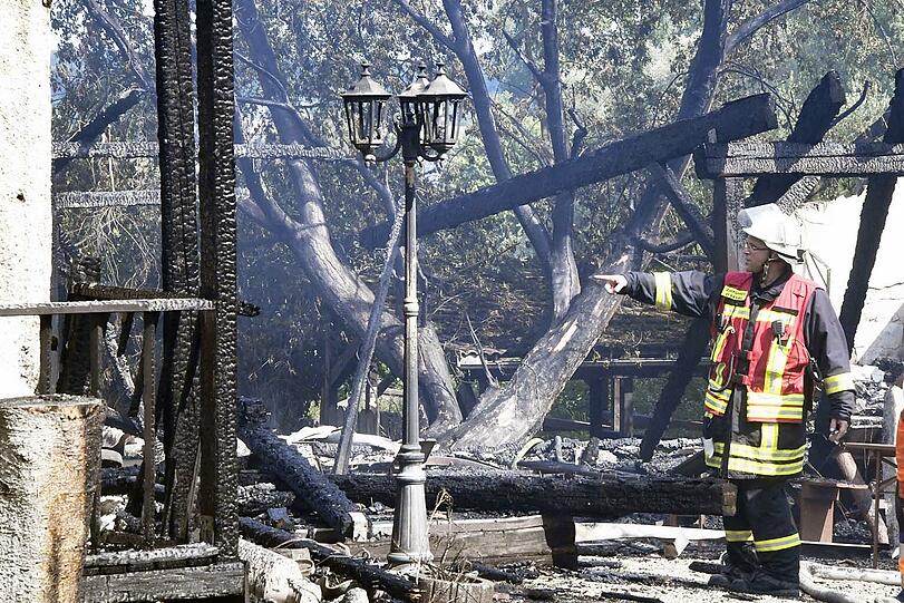 Durch den Brand im Freizeitpark bei Augsburg entstand ein Schaden in Millionenhöhe.