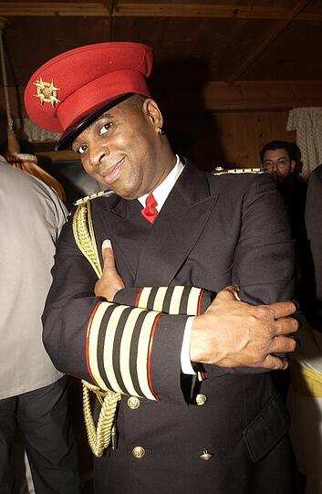 Captian Jack war eine der schrägsten Figuren des Eurodance. Sänger Frankie Gee starb 2005 an den Folgen einer Hirnblutung.