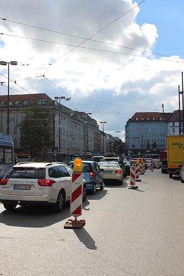 So sah's noch vor zwei Wochen am Hauptbahnhof aus - vor dem eigentlichen Baubeginn