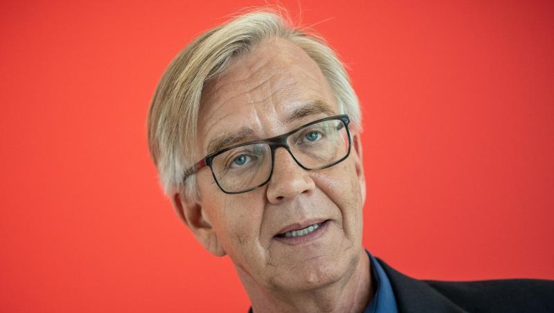 Linke-Politiker Dietmar Bartsch ist gegen eine Autoprämie. Linke-Politiker Dietmar Bartsch ist gegen eine Autoprämie.