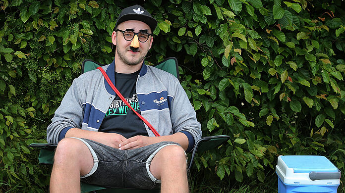 Kreierte durch Zufall einen Internethype: Kunstfigur Willy Nachdenklich