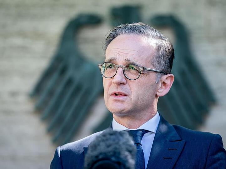 Außenminister Heiko Maas (SPD) unternimmt erstmals seit Beginn der Corona-Krise wieder einen Auslandsbesuch.
