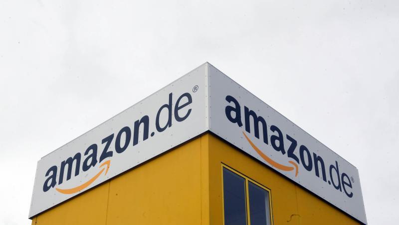 Amazon Logo. Foto: Uli Deck/Archiv Amazon Logo. Foto: Uli Deck/Archiv