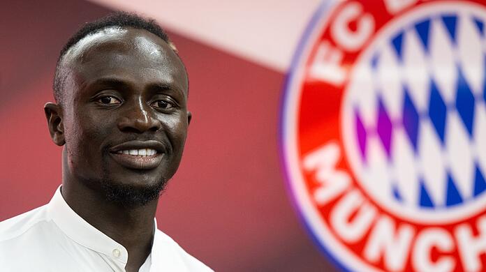Eine der Toptransfers im Sommer 2022: Sadio Manés Wechsel vom FC Liverpool zum FC Bayern.