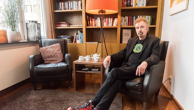 T.C. Boyle - hier in einer Hotel-Lounge in Frankfurt.