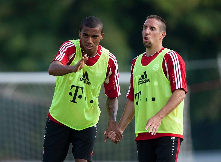 Bayern Training mit Spezial-Gast Uli Hoeneß: Die Bilder vom Gardasee
