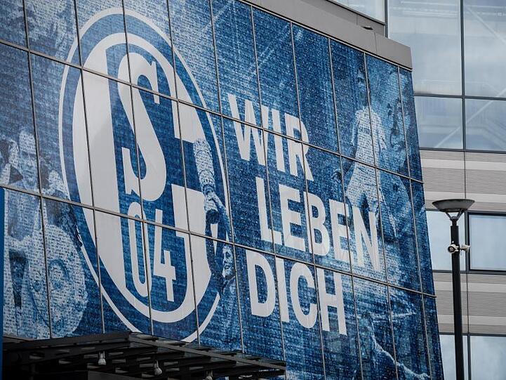 Schalke darf sich über eine Landesbürgschaft von NRW freuen.