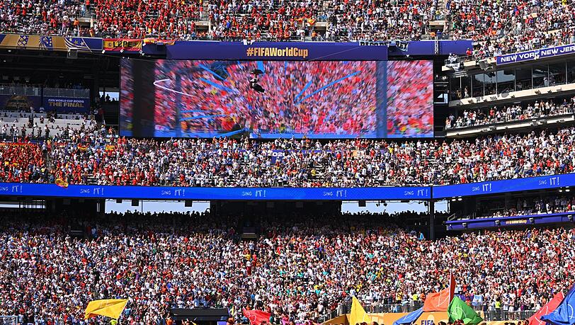 Erstmals gab es bei einem WM-Finale eine Halbzeitshow. Erstmals gab es bei einem WM-Finale eine Halbzeitshow.