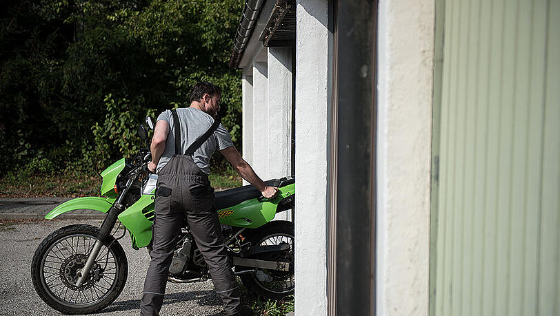 Diese Dinge sollten an der Maschine kontrolliert werden, bevor es das erste Mal auf die Straße geht. Diese Dinge sollten an der Maschine kontrolliert werden, bevor es das erste Mal auf die Straße geht.
