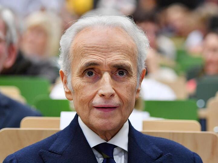Der spanische Opernsänger José Carreras überlebte eine schwere Leukämie-Erkrankung.