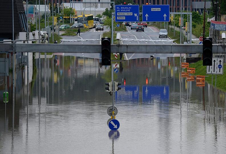 Wasserstau in Prag.