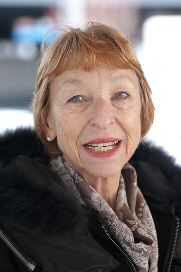 Das sagen die Münchner zu den Pannen: Angelika Meyer (68), Lehrerin: "Ich bin sehr verärgert über die S-Bahn. Ich habe meine Zeit ganz genau abgestimmt, mit einigen Terminen in München. Ich habe schon Tränen in den Augen, doch ich versuche trotz dieses Zustands, noch zu lächeln. Ich weiß ja auch nicht, was man da ändern sollte."