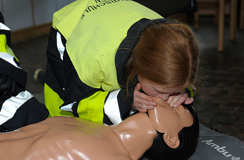 Bilder vom "Girls Day 2016" bei der Berufsfeuerwehr München.
