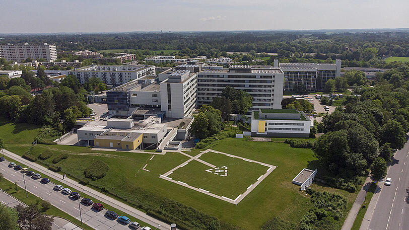 Der Neubau entsteht neben dem Landeplatz (gelbes Viereck).