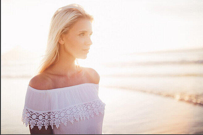 .... dem Model Scarlett Gartmann zusammen.
