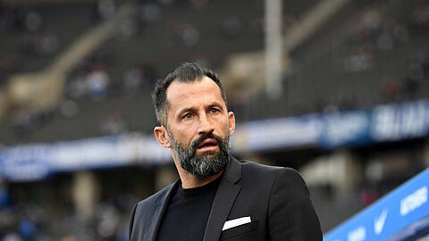 Muss seinen USA-Urlaub beenden: Sportvorstand Hasan Salihamidzic.