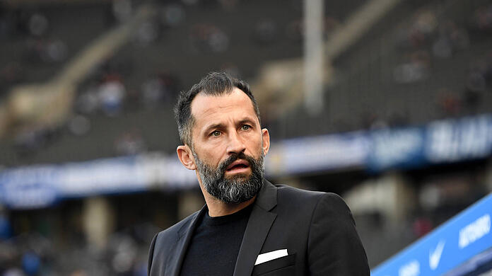 Muss seinen USA-Urlaub beenden: Sportvorstand Hasan Salihamidzic.