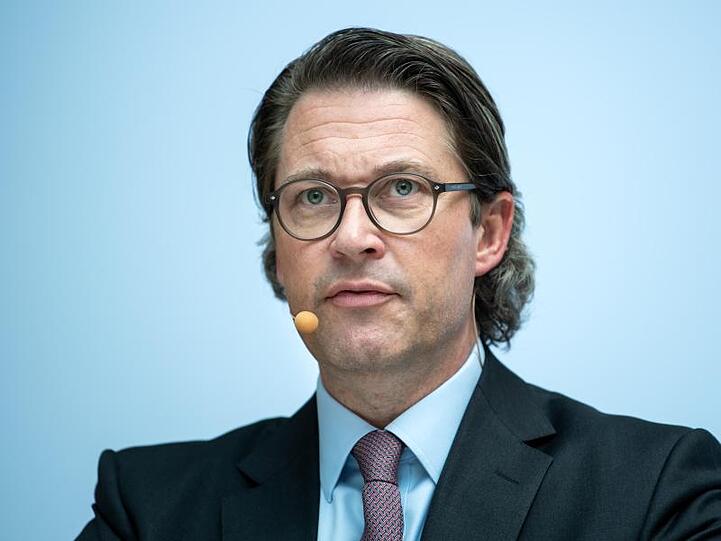 Bundesverkehrsminister Andreas Scheuer: "Gemeinsam wollen wir neue digitale Mobilitätsangebote ermöglichen und voranbringen.".