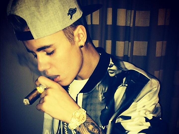 Raucht gerne: Justin Bieber
