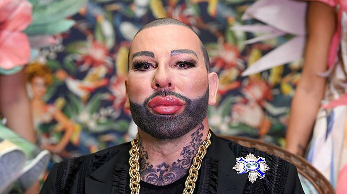 Modedesigner Glööckler könnte nochmal ins Dschungelcamp einziehen.
