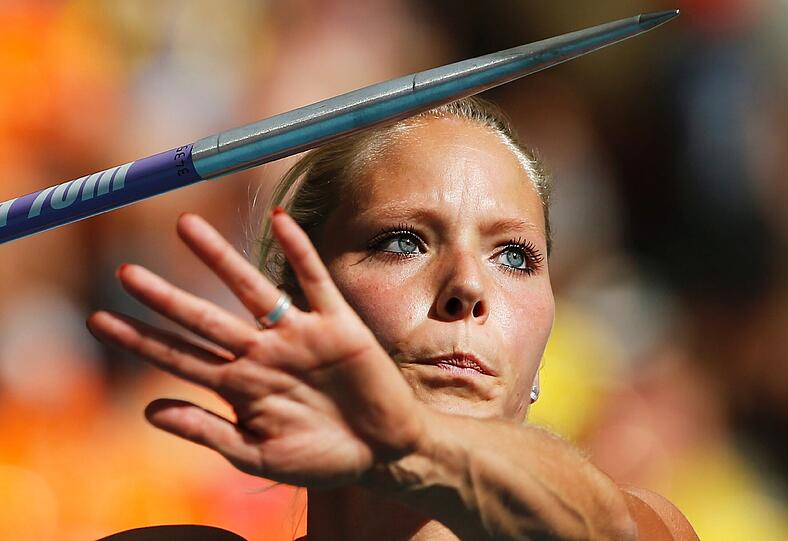 Die niederländische Siebenkämpferin Nadine Broersen glänzt nicht nur mit ihrer sportlichen Leistung...