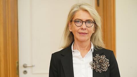Andrea Breit, früher Präsidentin des Verwaltungsgerichts München, sagt, dass die Zeit nach 2015 eine enorme Belastung gewesen sei - aber alle Beteiligten hätten ein "enormes Engagement" bewiesen. Foto: Daniel von Loeper