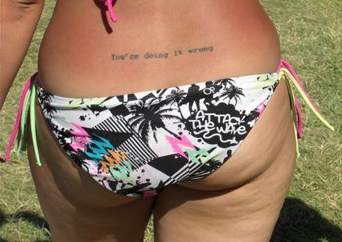 Über Geschmack lässt sich bekanntlich streiten... Die witzigsten Horror-Tattoos in der Bilderstrecke.