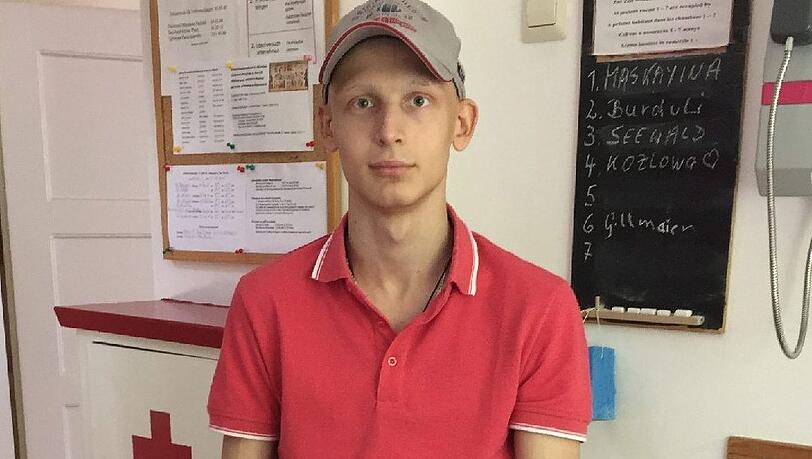 Vladislav hat noch mehrere Chemotherapien vor sich. Vladislav hat noch mehrere Chemotherapien vor sich.