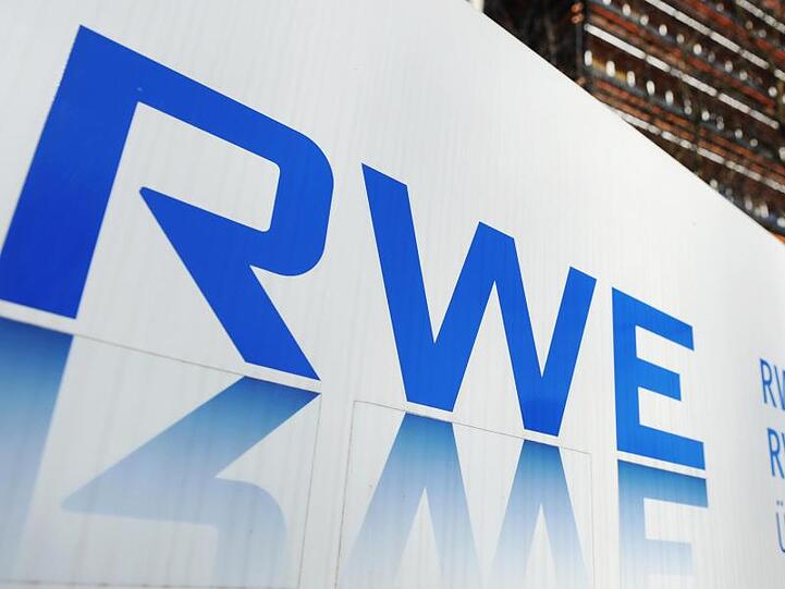 Im Zuge des Kohleausstiegs wird RWE von Ende dieses Jahres an schrittweise seine noch laufenden Braunkohlekraftwerke im rheinischen Revier abschalten.