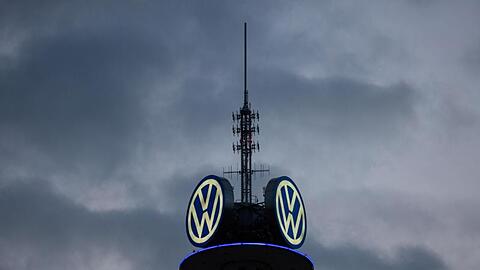 VW hatte im September 2015 auf Druck von US-Umweltbehörden eingeräumt, in großem Stil bei Abgastests betrogen zu haben.