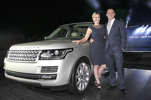 Die Premiere des neuen Range Rover in der "Royal Ballet School" in London wurde mit Zara Phillips, Mark Knopfler, Jessica Schwarz und Sönke Wortmann gefeiert. Die Bilder