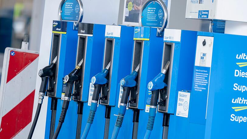 Tanken ist teurer geworden. (Symbolbild)