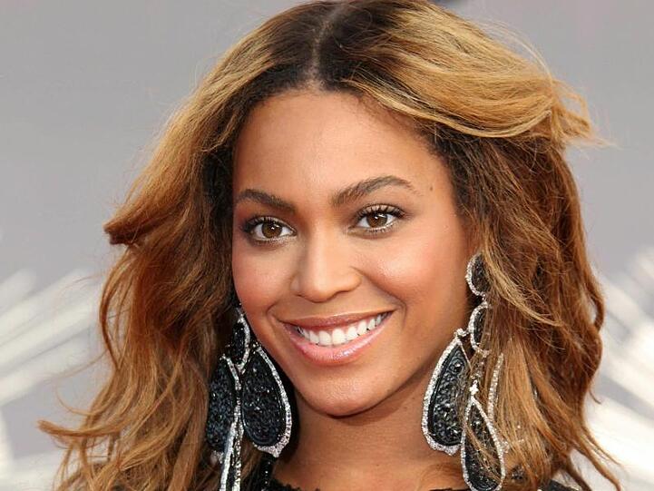 Beyoncé hat ihre Landsleute aufgerufen, im November wählen zu gehen.