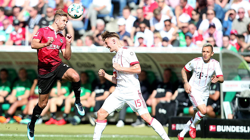 Lars Lukas Mai: Note 3. Bundesliga-Premiere für den 18-Jährigen Kapitän der U19 (ein Spiel in der Regionalliga). Der gelernte Innenverteidiger ist der erste Spieler des Jahrgangs 2000, der für Bayern in der Bundesliga debütiert. Machte seine Sache ordentlich, bevorzugte den sicheren Pass. Ein Sieg, dann noch zu null und damit auch Deutscher Meister 2018 &ndash; Maifest!