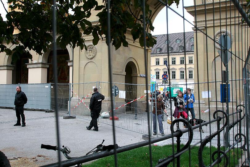 München bereitet sich für die große Feier zur Deutschen Einheit vor. Die Bilder