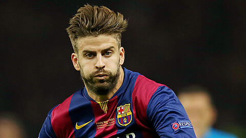 Barcelonas Innenverteidiger Gerard Piqué beleidigte im Rückspiel des spanischen Supercups gegen Athletic Bilbao einen Linienrichter und wurde deswegen für vier Spiele gesperrt.
