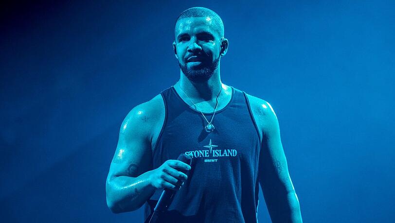 Ließ den Mobiltelefon-Angriff souverän an sich abprallen: Rapper Drake