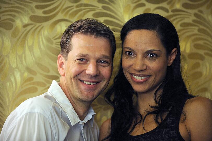 Schauspieler Kai Wiesinger und seine Frau Chantal de Freitas haben sich nach 13 Ehejahren getrennt.