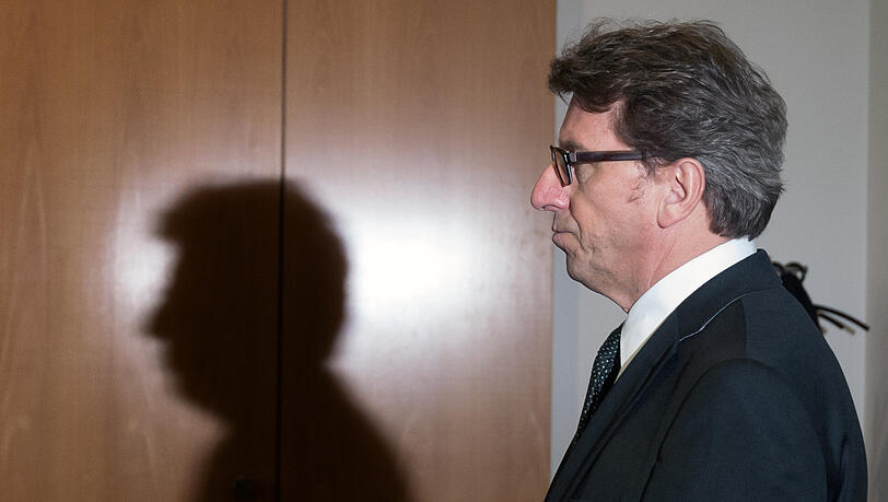 Ex-Fraktionsvorsitz der CSU, Georg Schmid vor Gericht. Die Bilder.