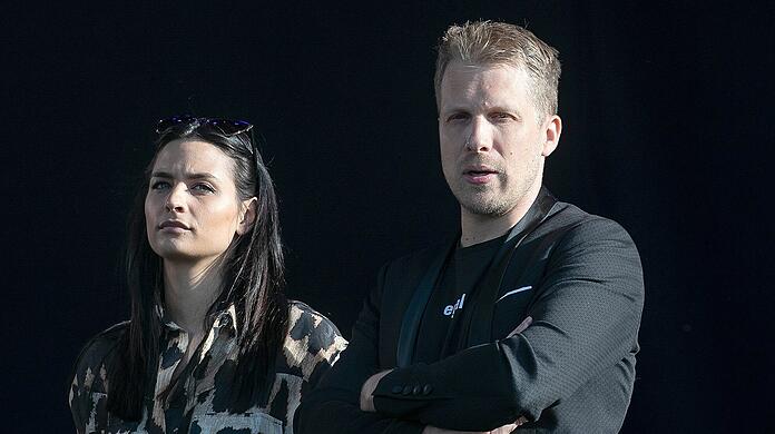 Amira und Oliver Pocher geben im gemeinsamen Podcast Einblick in ihr Privatleben. Da kann es auch mal zwischen dem Paar krachen.